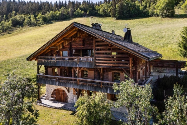 Maison de luxe à vendre à La Clusaz, 3 485 000 €, Photo 1