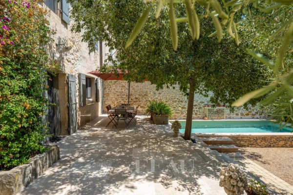 Maison de luxe à vendre à Boulbon, 1 850 000 €, Photo 1