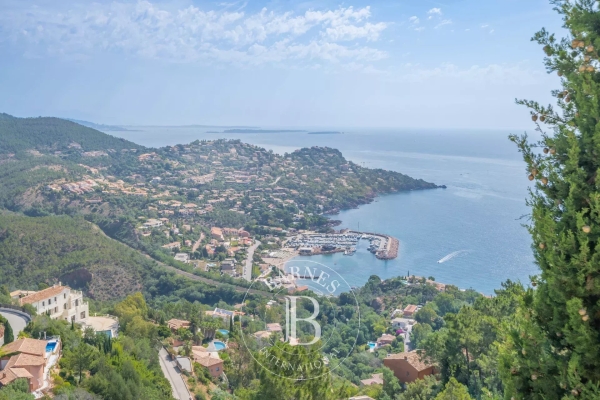 Luxury House for sale in Théoule-sur-Mer, 3 750 000 €, Photo 1