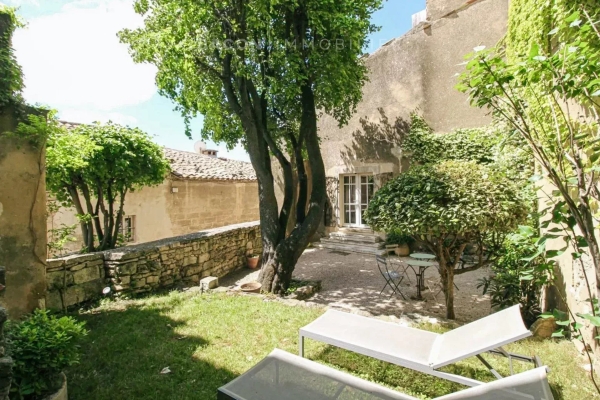 Luxury Apartment for sale in Bonnieux, 775 000 €, Photo 1