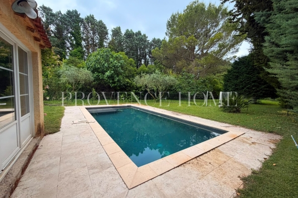 Maison de luxe à vendre à Le Thor, 460 000 €, Photo 1