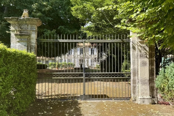 Luxury House for sale in Arvert, 945 000 €, Photo 2