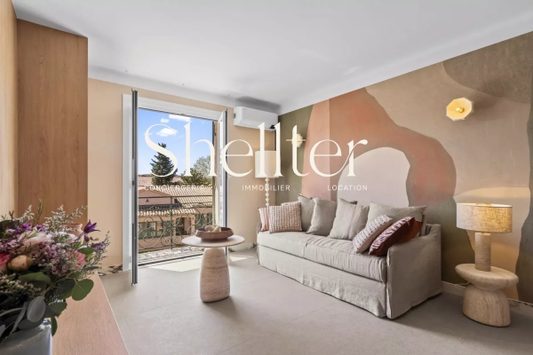 Appartement de luxe à vendre à Saint-Tropez, 1 627 000 €, Photo 2