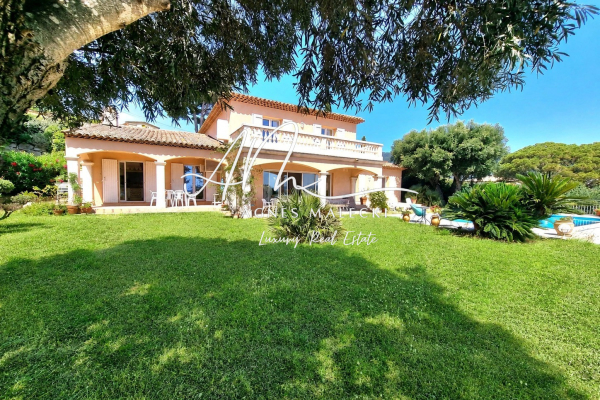 Maison de luxe à vendre à Cavalaire-sur-Mer, 2 685 000 €, Photo 2