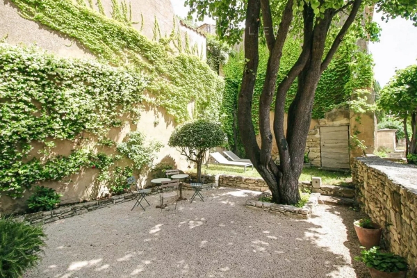 Luxury Apartment for sale in Bonnieux, 775 000 €, Photo 2