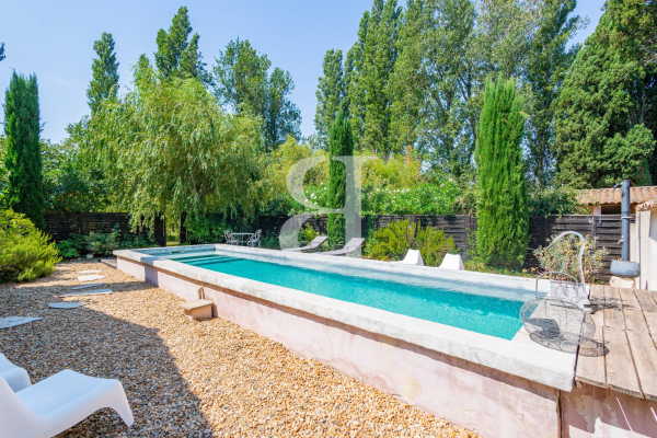 Maison de luxe à vendre à Saint-Rémy-de-Provence, 1 970 000 €, Photo 3