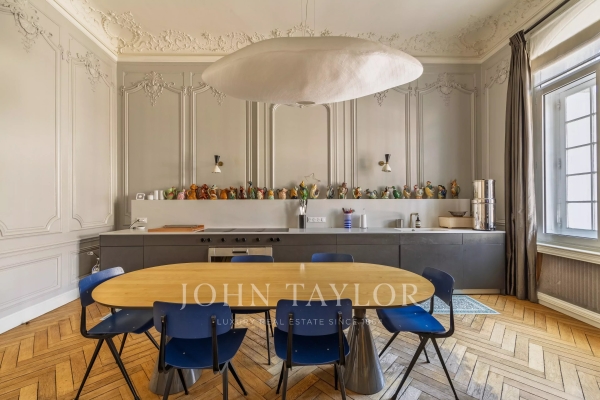 Maison de luxe à louer à Bordeaux, 8 500 €, Photo 4