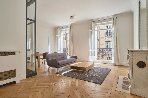 Appartement de luxe à louer à Paris 8ème, 3 500 €, Photo 4