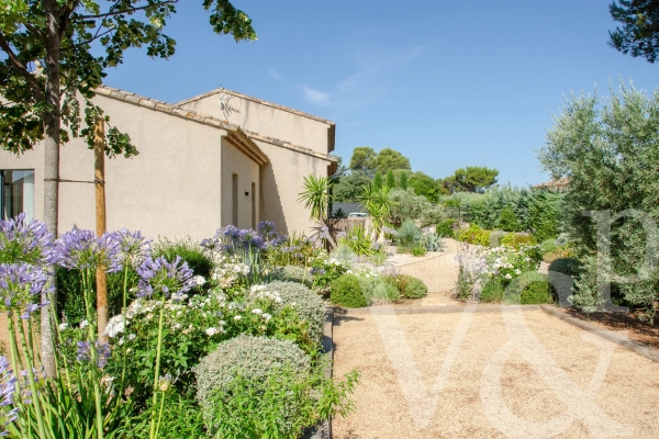 Luxury House for sale in Eygalières, 2 650 000 €, Photo 5
