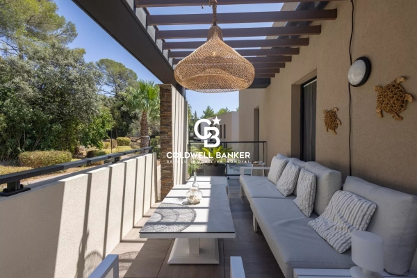 Appartement de luxe à vendre à Saint-Raphaël, 580 000 €, Photo 5
