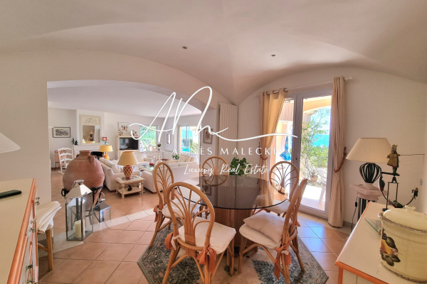 Maison de luxe à vendre à Cavalaire-sur-Mer, 2 685 000 €, Photo 7