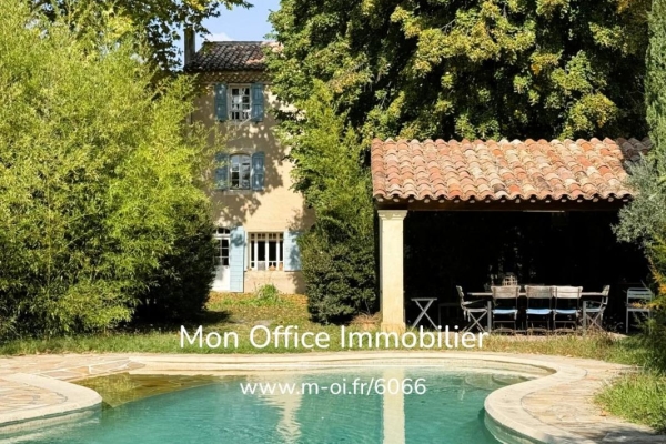 Maison de luxe à vendre à La Tour-d'Aigues, 1 155 000 €, Photo 1