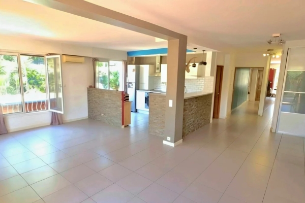 Appartement de luxe à vendre à Cannes, 769 000 €, Photo 1