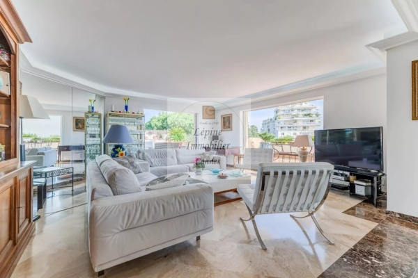 Appartement de luxe à vendre à Cannes, 2 350 000 €, Photo 2