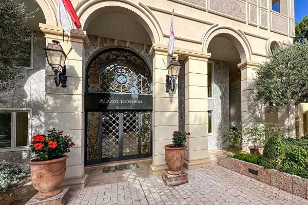 Luxury Apartment for sale in Monaco, 51 800 000 €, Photo 1