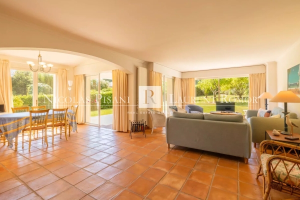 Maison de luxe à vendre à Saint-Jean-Cap-Ferrat, 4 350 000 €, Photo 3