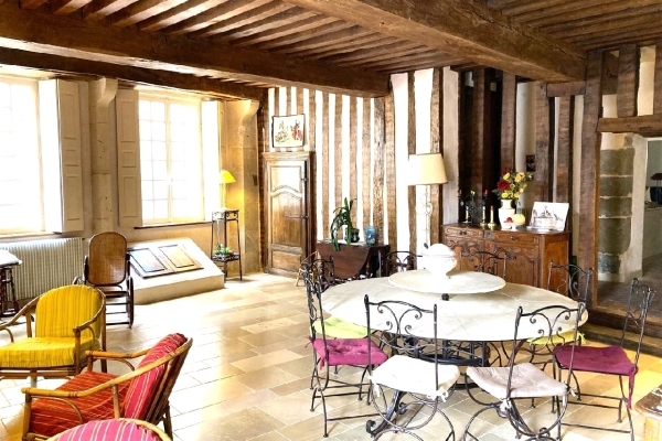 Maison de luxe à vendre à Semur-en-Auxois, 460 000 €, Photo 4