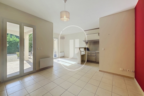 Appartement de luxe à vendre à Saint-Rémy-de-Provence, 430 000 €, Photo 4