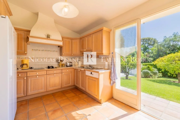Maison de luxe à vendre à Saint-Jean-Cap-Ferrat, 4 350 000 €, Photo 4