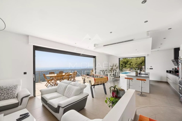 Maison de luxe à vendre à Saint-Jeannet, 1 350 000 €, Photo 4