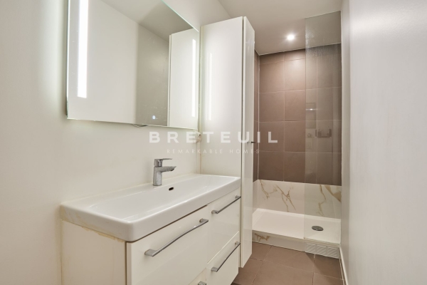 Appartement de luxe à vendre à Paris 10ème, 450 000 €, Photo 6