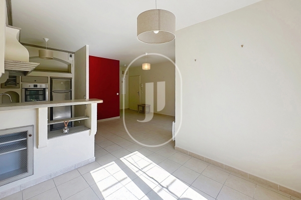 Appartement de luxe à vendre à Saint-Rémy-de-Provence, 430 000 €, Photo 6