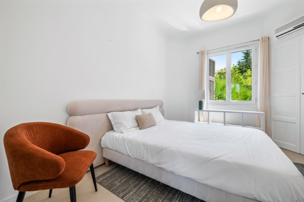 Maison de luxe à vendre à Cagnes-sur-Mer, 730 000 €, Photo 7