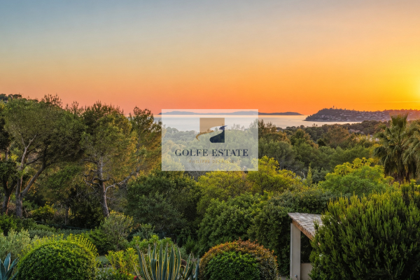 Luxury House for sale in La Croix-Valmer, 2 990 000 €, Photo 1
