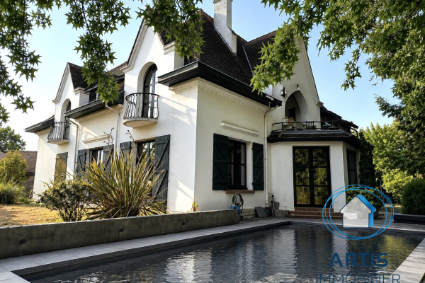 Maison de luxe à vendre à Saint-Vincent-de-Tyrosse, 1 050 000 €, Photo 1