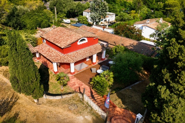 Luxury House for sale in Mougins, 820 000 €, Photo 1