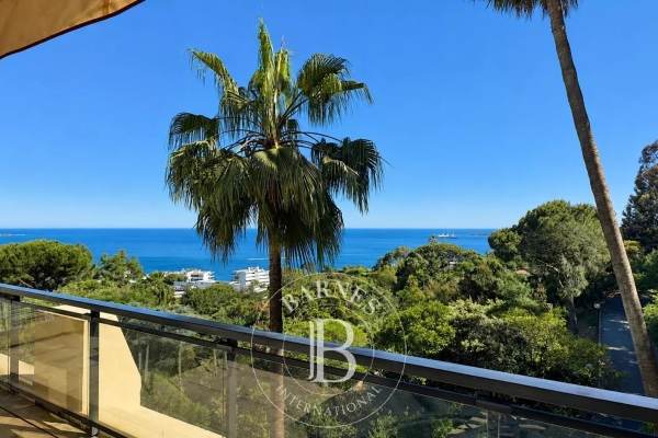 Appartement de luxe à vendre à Vallauris, 690 000 €, Photo 1