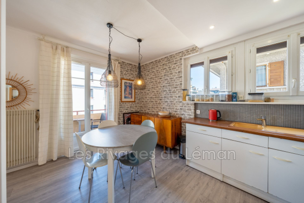 Appartement de luxe à vendre à Évian-les-Bains, 330 000 €, Photo 1