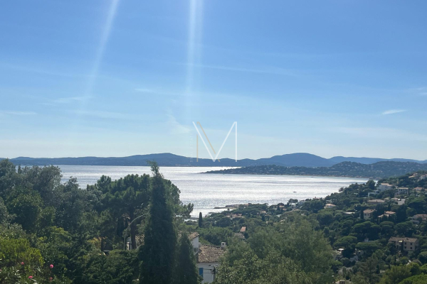 Maison de luxe à vendre à Roquebrune-sur-Argens, 1 390 000 €, Photo 1