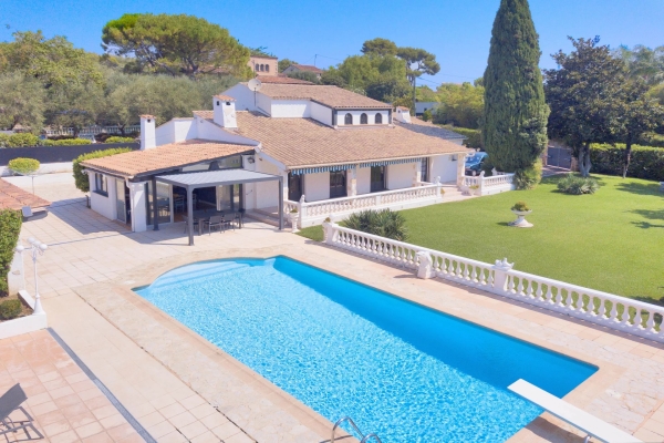 Maison de luxe à vendre à Mougins, 1 090 000 €, Photo 2