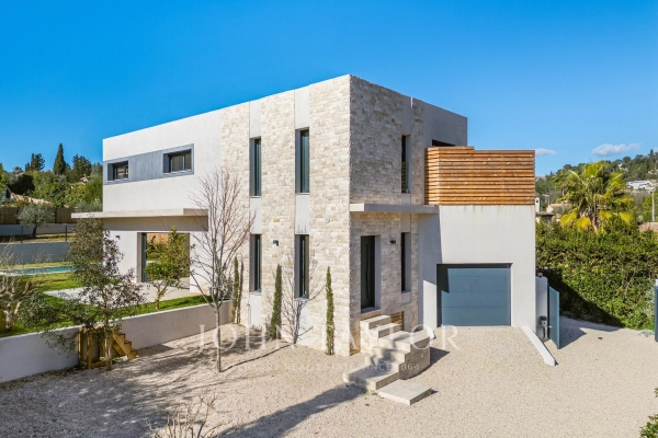 Maison de luxe à vendre à Mougins, 1 375 000 €, Photo 2