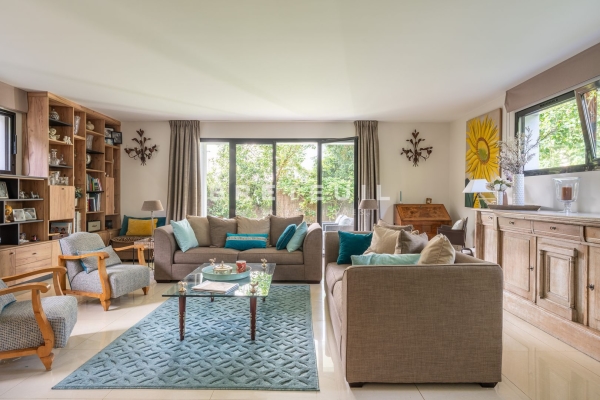 Maison de luxe à vendre à Saint-Cloud, 2 190 000 €, Photo 3