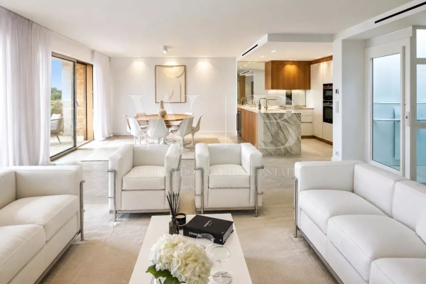 Luxury Apartment for sale in Cannes, 3 990 000 €, Photo 3