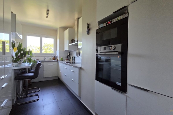 Appartement de luxe à vendre à Le Vésinet, 675 000 €, Photo 3