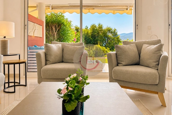 Luxury Apartment for sale in Mandelieu-la-Napoule, 1 100 000 €, Photo 4