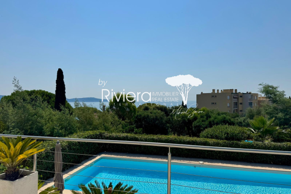 Maison de luxe à vendre à Cavalaire-sur-Mer, 1 970 000 €, Photo 5