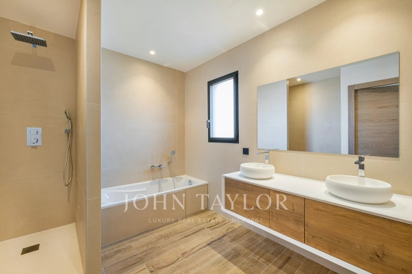Maison de luxe à vendre à Mougins, 1 325 000 €, Photo 6