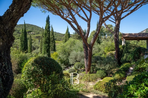 Luxury House for sale in Grimaud, 2 385 000 €, Photo 6