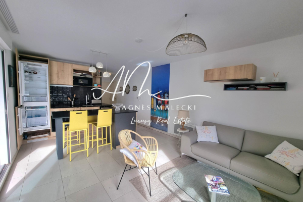 Appartement de luxe à vendre à Cavalaire-sur-Mer, 399 000 €, Photo 6