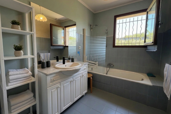 Luxury House for sale in Les Arcs sur Argens, 375 000 €, Photo 7