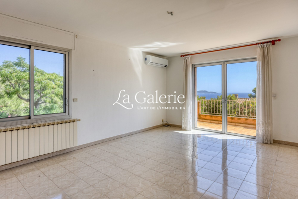 Maison de luxe à vendre à Carqueiranne, 1 090 000 €, Photo 7