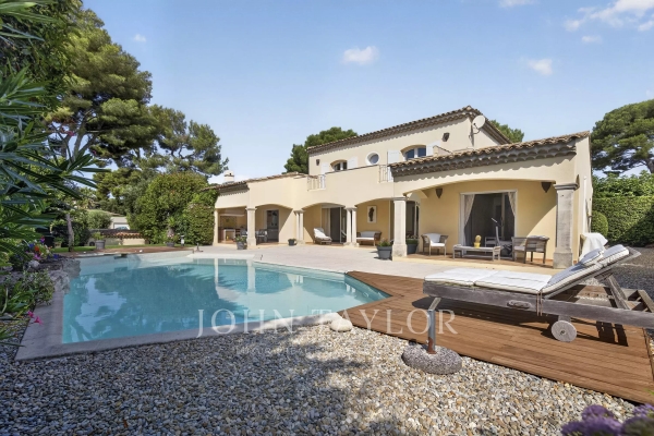Luxury House for sale in Carry-le-Rouet, 1 155 000 €, Photo 1