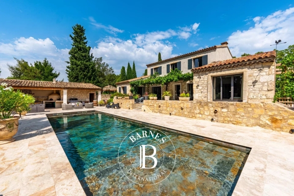 Maison de luxe à vendre à Paradou, 1 995 000 €, Photo 1