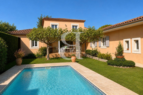 Maison de luxe à vendre à L Isle-sur-La-Sorgue, 830 000 €, Photo 1