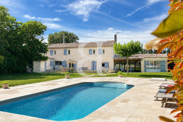 Maison de luxe à vendre à Lagnes, 545 000 €, Photo 1
