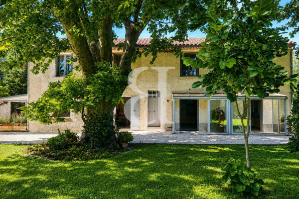 Maison de luxe à vendre à Le Thor, 586 000 €, Photo 1